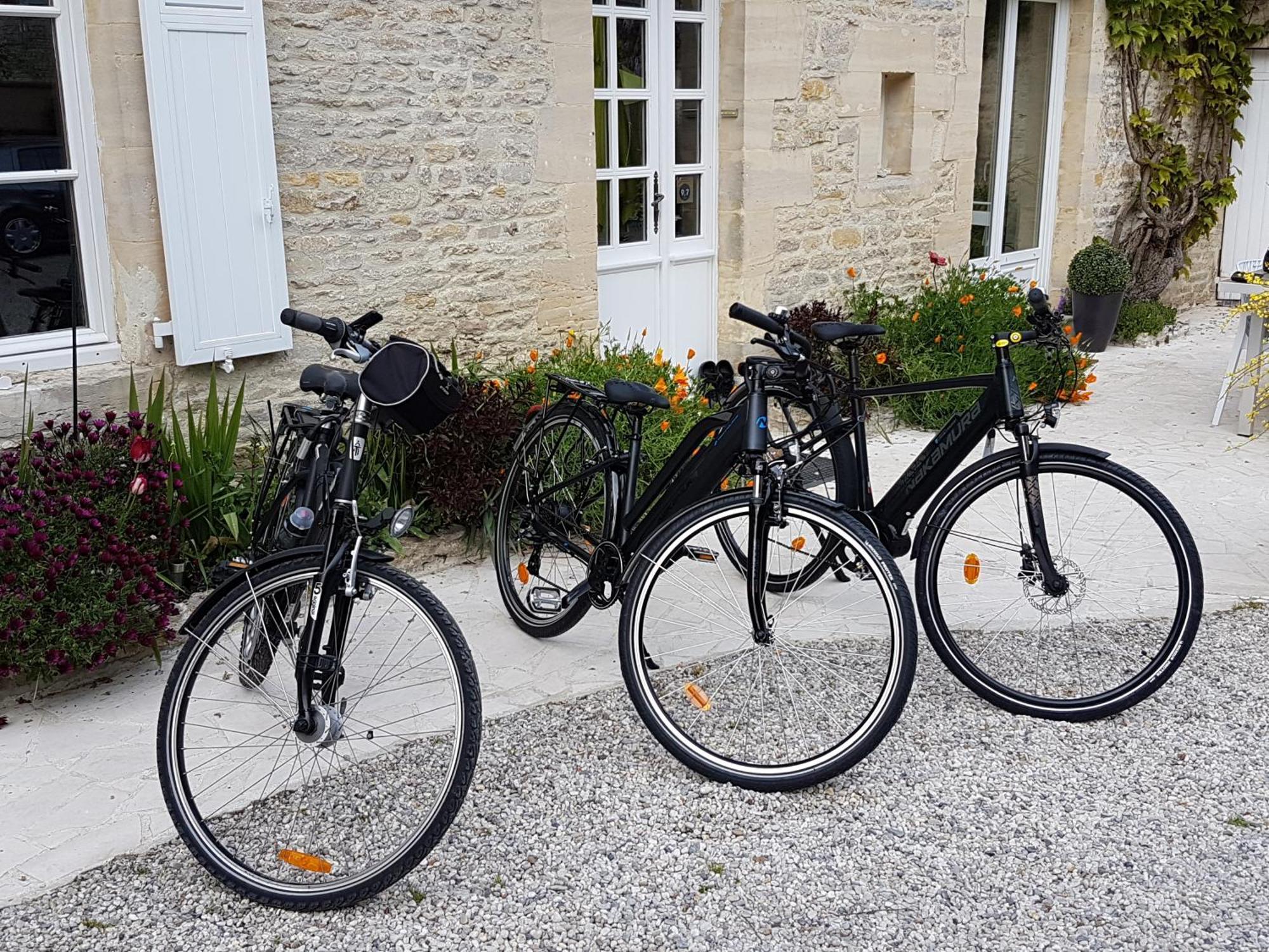 Chambre D'Hotes Liz'A Saint-Côme-de-Fresné Kültér fotó
